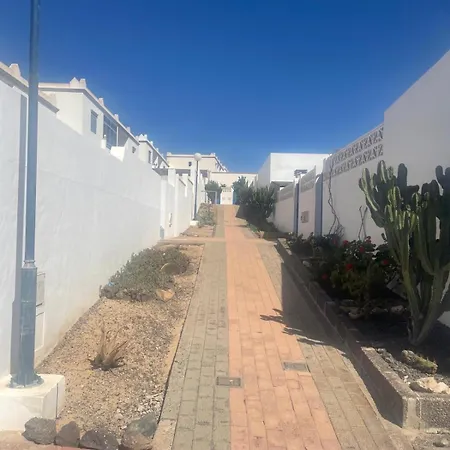 Casa Paraiso Ferienhaus *